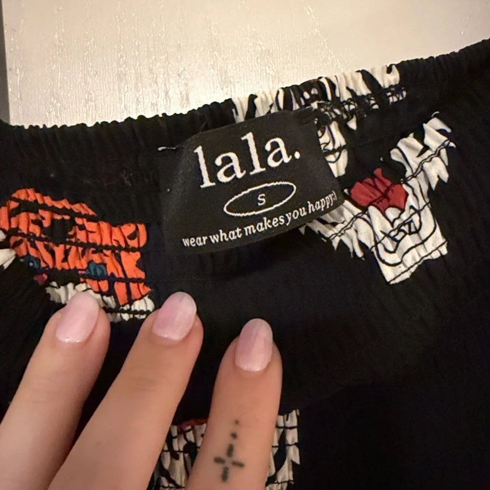 Dressed in Lala Black Tiger Print Women's Dress - Picture 7 of 8